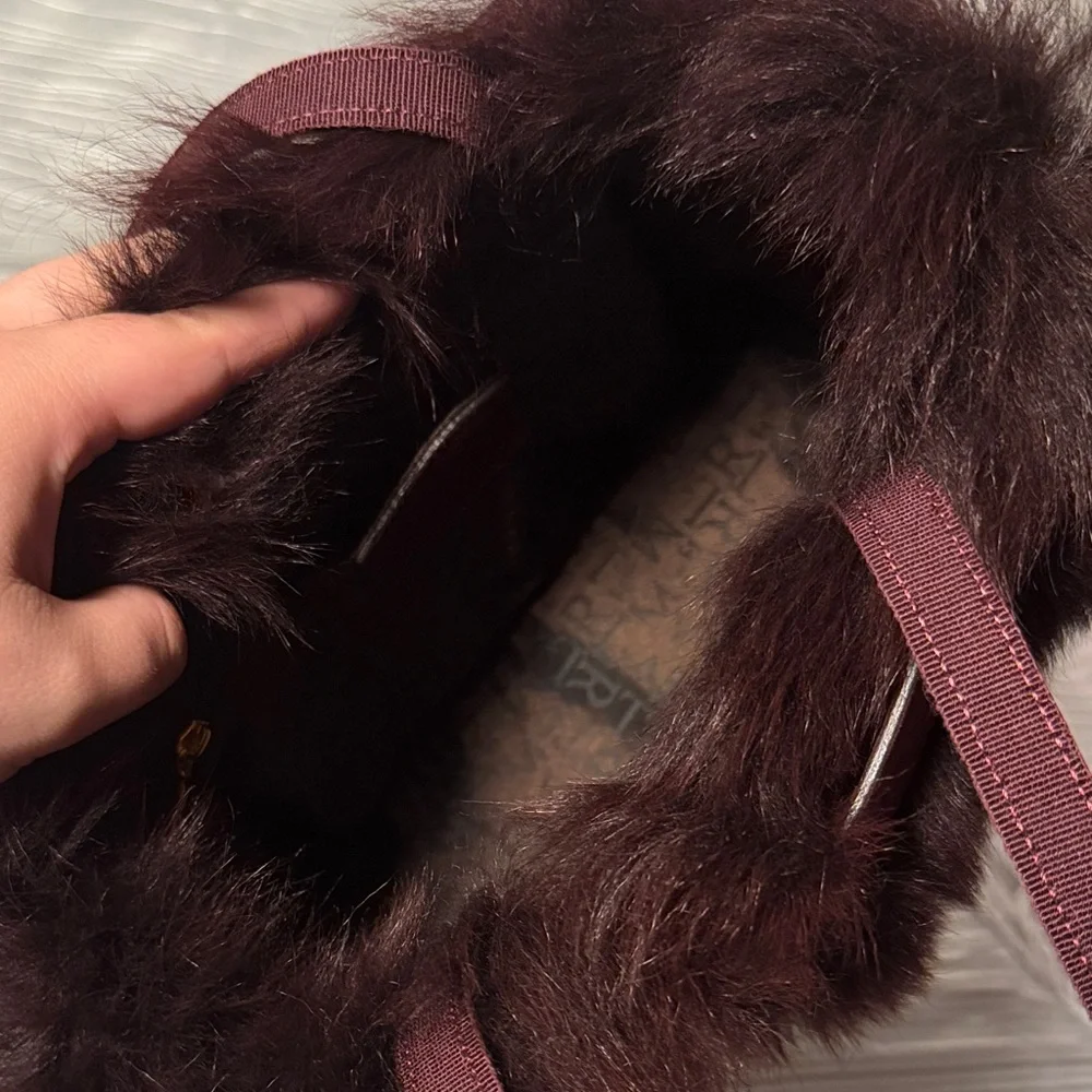 Lamarthe Leather Faux Fur Trim Bag - Picture 10 of 12